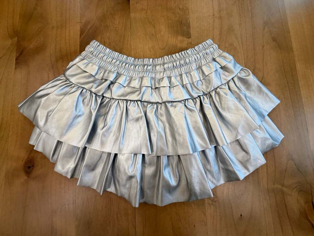 day + moon Silver Metallic Faux Leather Tiered Mini Skirt Small